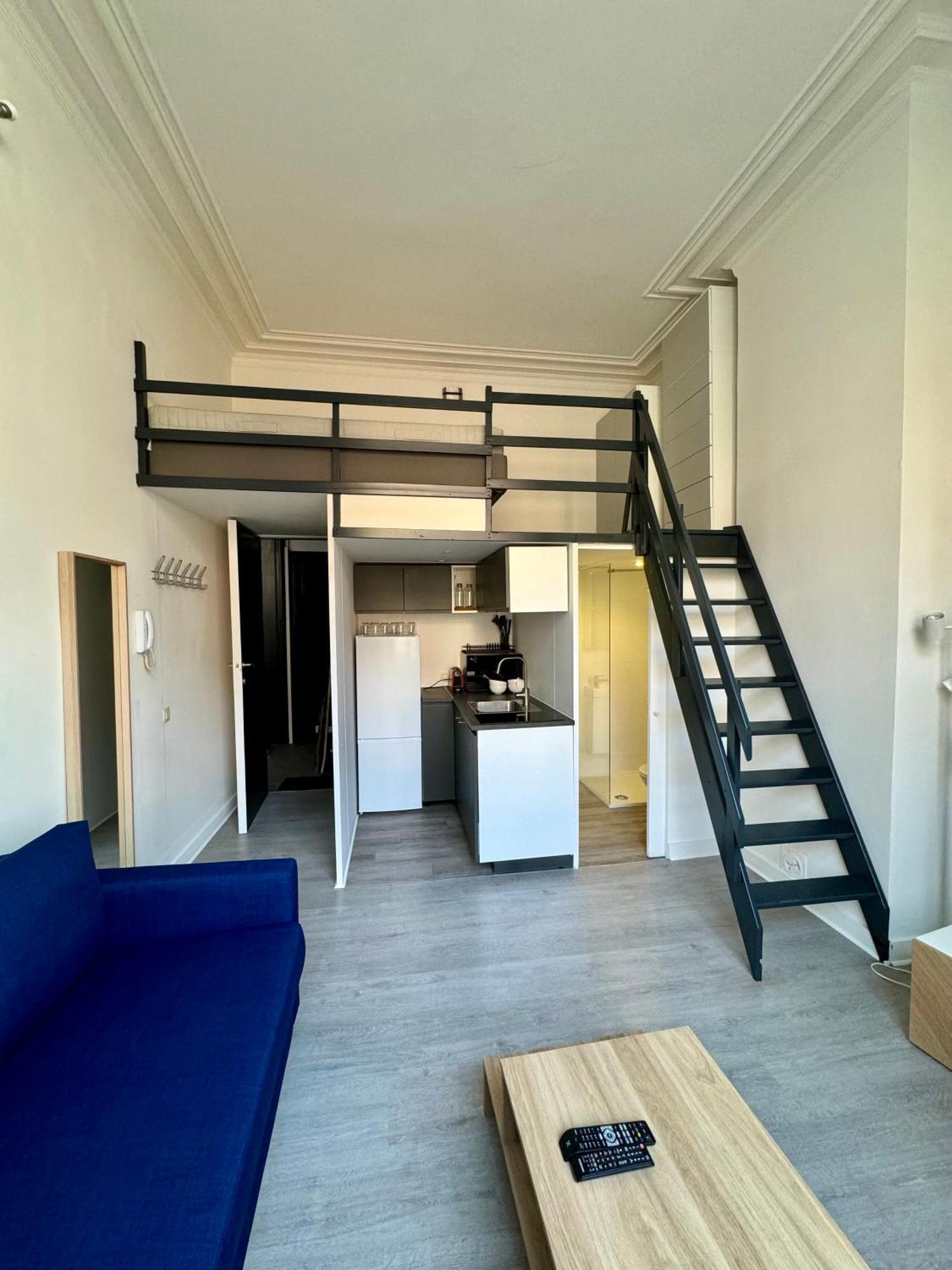 Studio Avec Chambre En Mezzanine Брюксел Екстериор снимка
